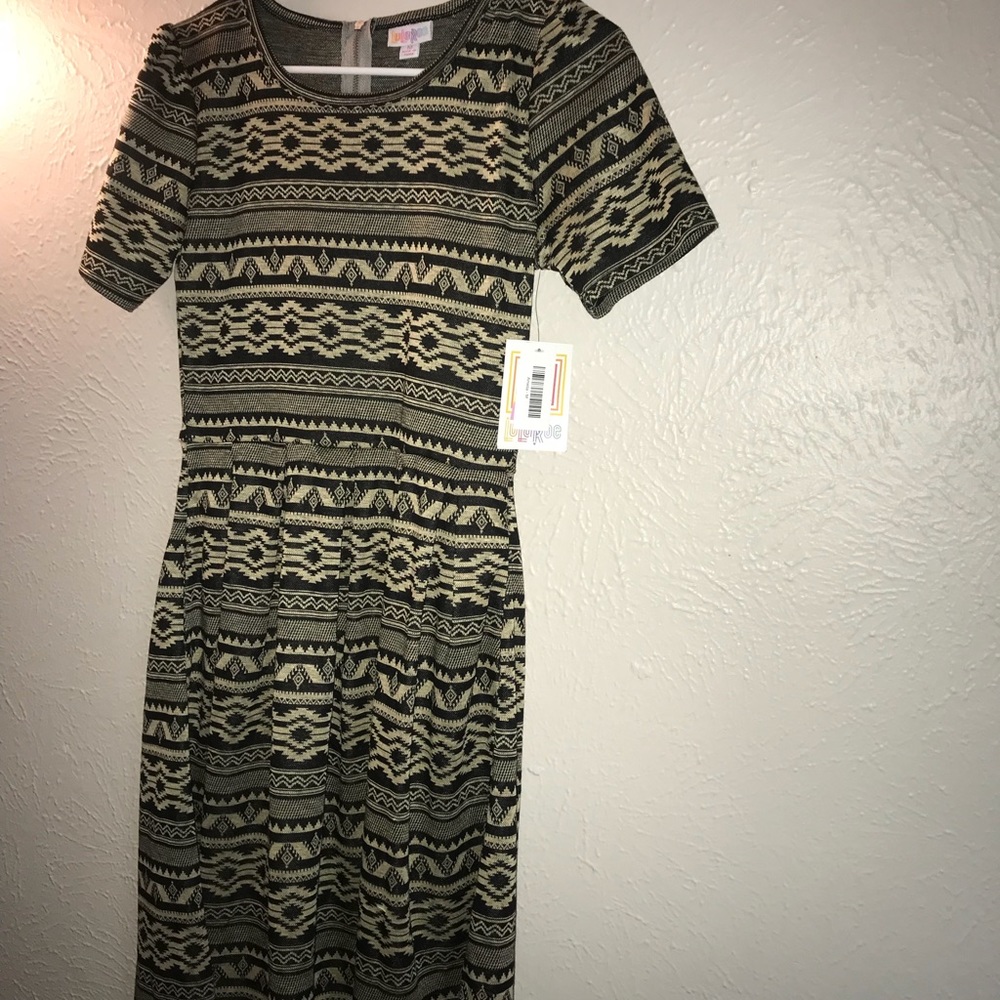 New Beautiful LULA ROE DRESS